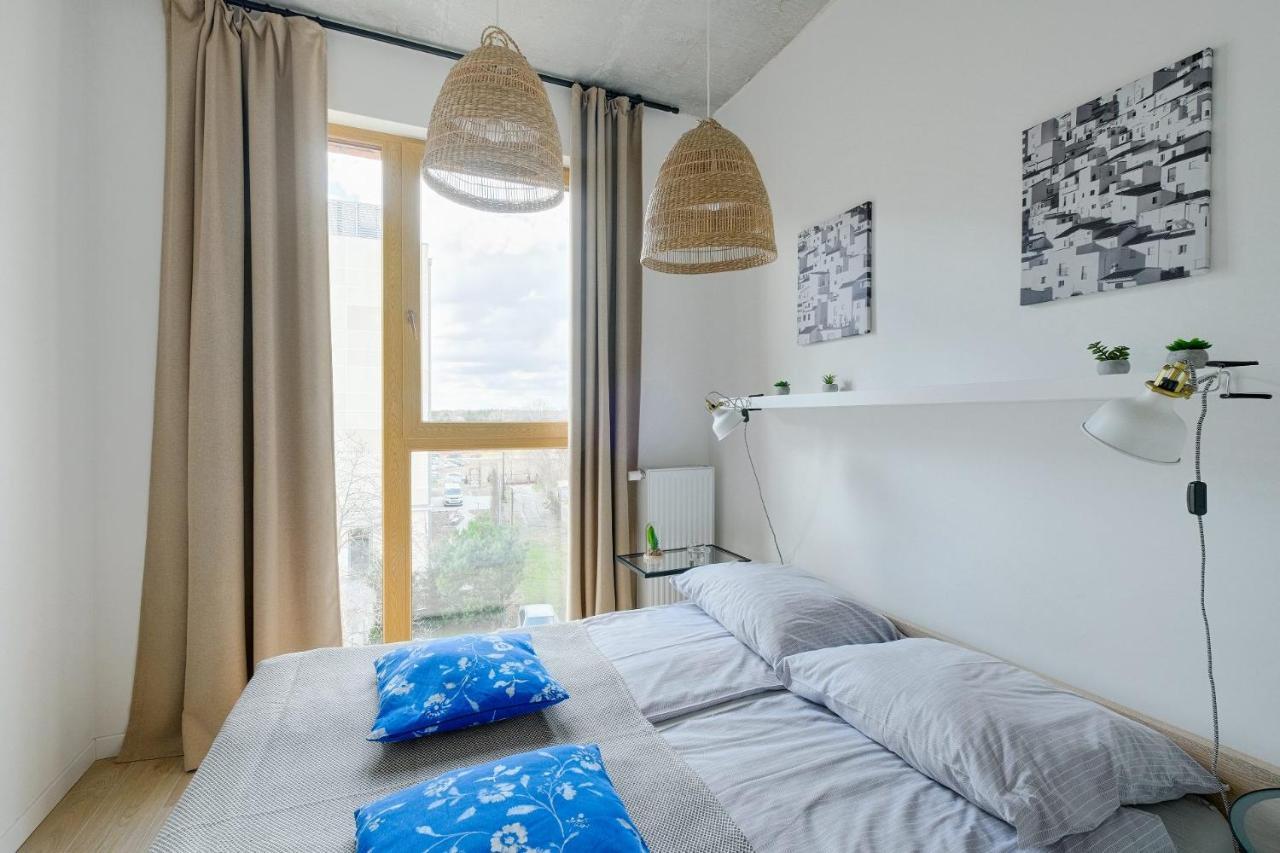 Za Cafe Peron, Patriotów 303a Apartament Warszawa